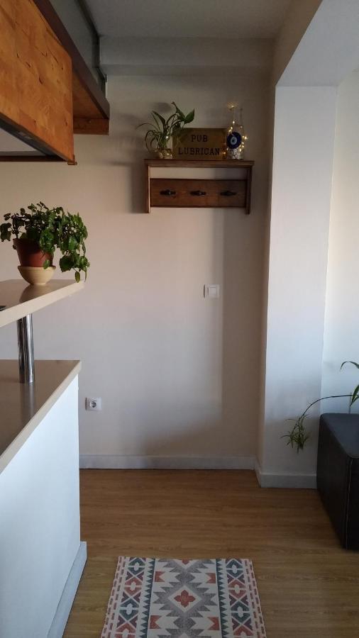 Apartamento Con Vistas Al Rio Guadalquivir En Triana, Sevilla Eksteriør billede