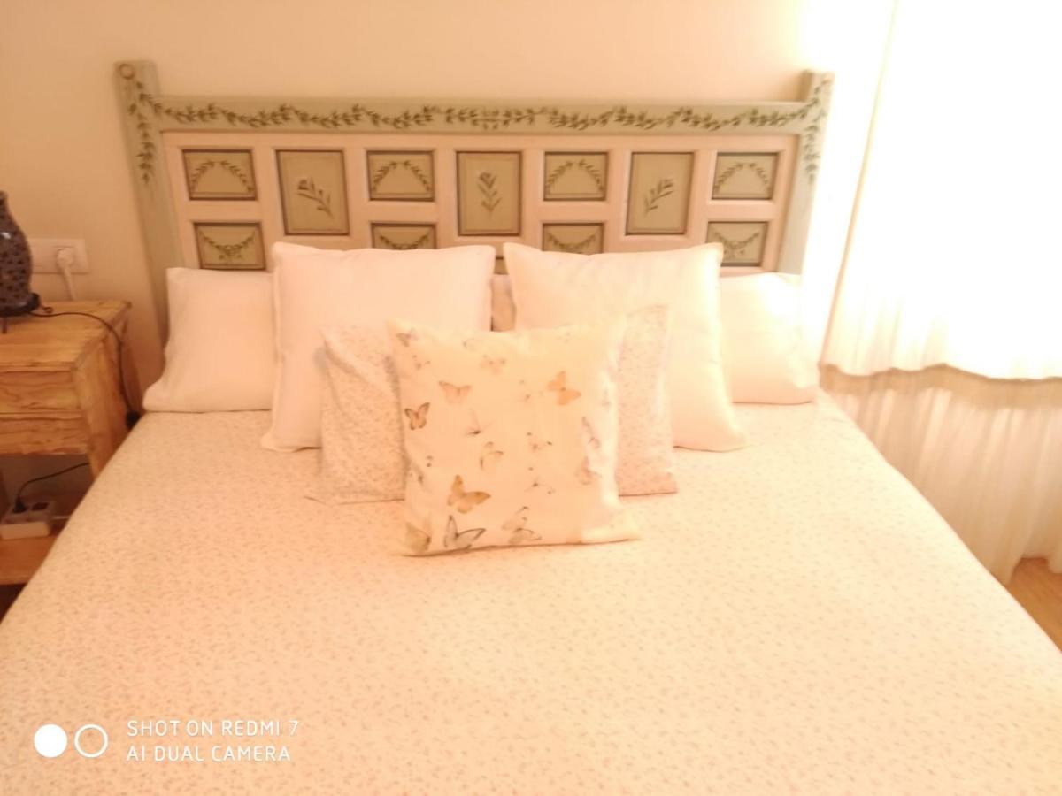 Apartamento Con Vistas Al Rio Guadalquivir En Triana, Sevilla Eksteriør billede
